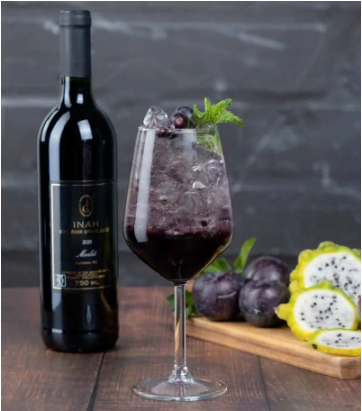 MERLOT-The Velvet Embrace